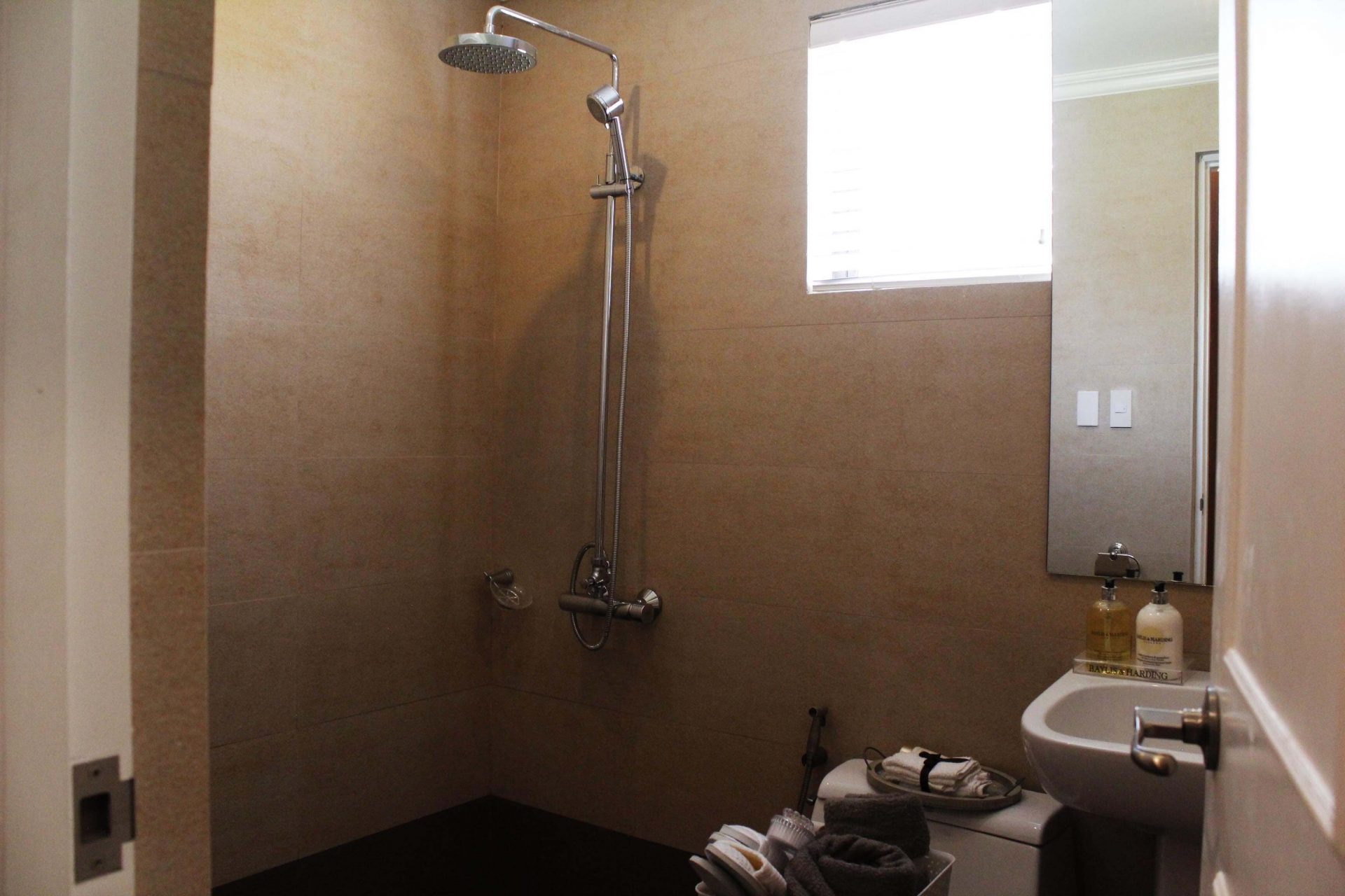 Vista Alabang | Portofino South | Leandro House Model Bathroom Shower | Luxury Homes by Brittany Corporation