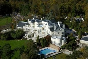 updown court luxury mansion most expensive homes around trees and greenery | Luxury homes by brittany corporation