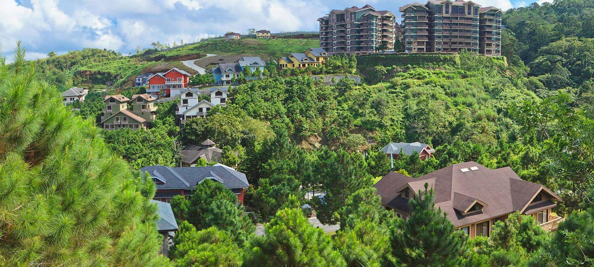 Luxury houses and condominiums at Crosswinds Tagaytay