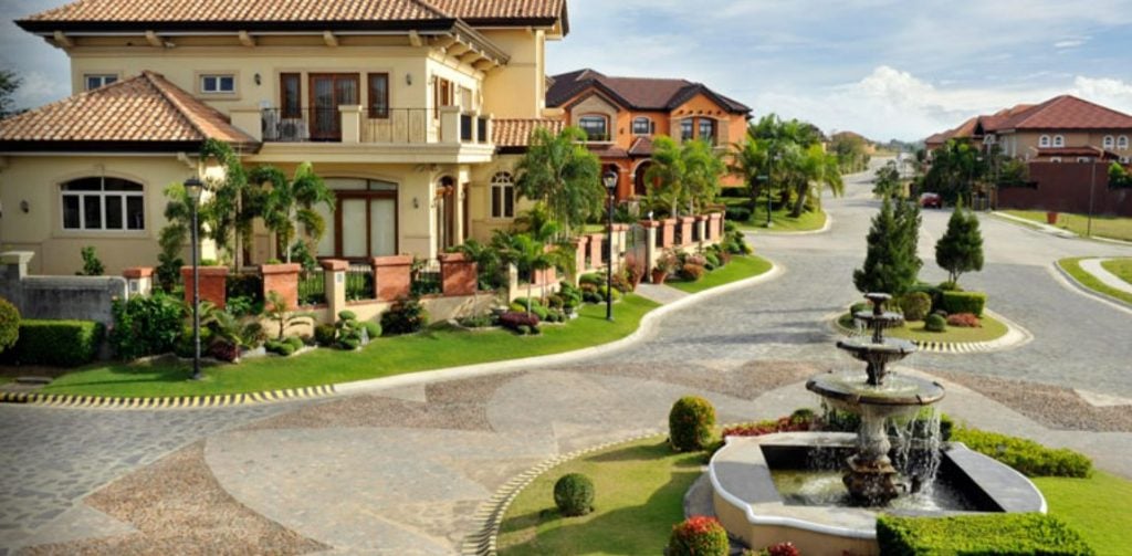 Photo within the luxury community of Portofino Alabang