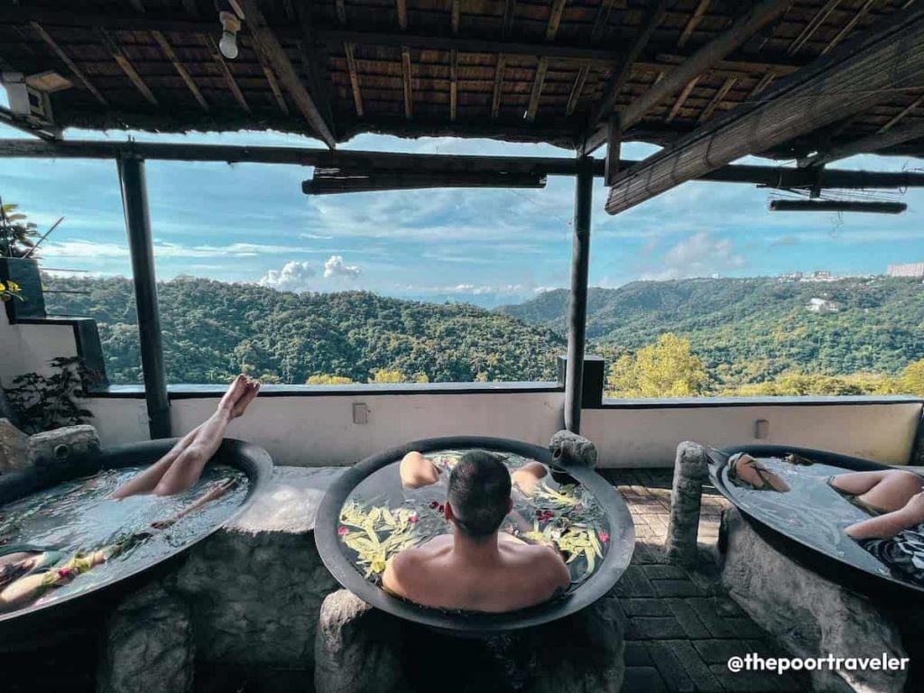Bask in Tagaytay’s stunning views of lush nature while soaked in a kawa bath | relaxing place in tagaytay