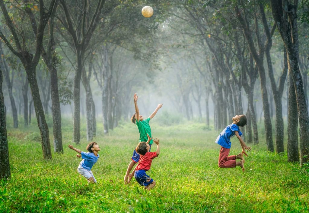 Planning to move in the South? Here's What To Consider | Brittany Having kids play outside is a good point to consider - Photo from Unsplash Website