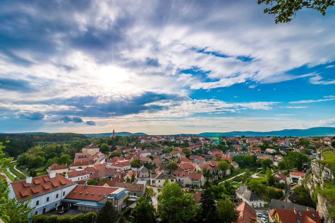 Photo of the beautiful view of skyline