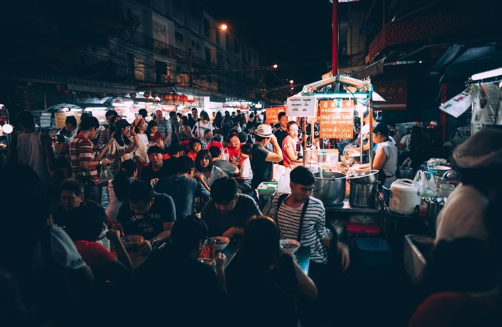 Roxas Avenue Night Market