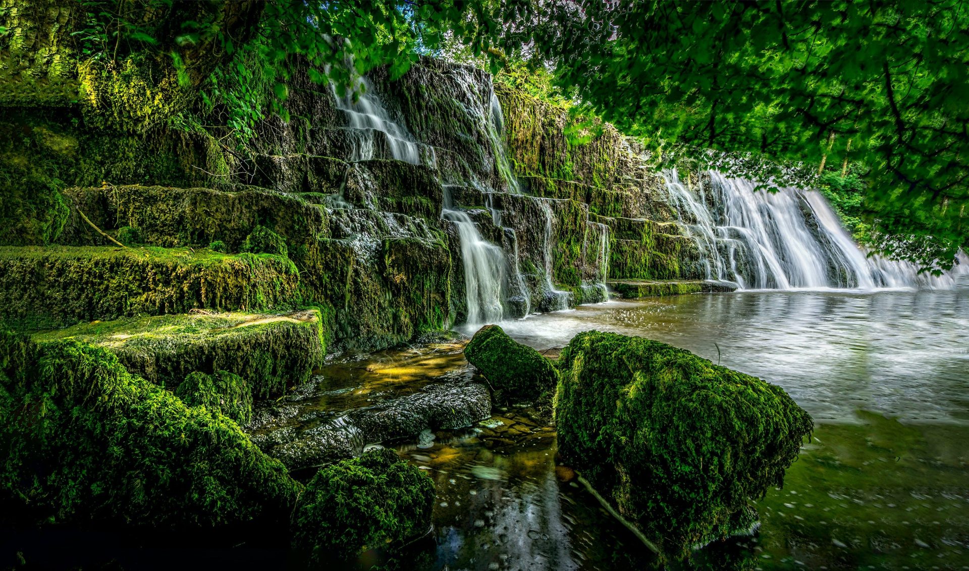 Enchanting photo of a waterfalls