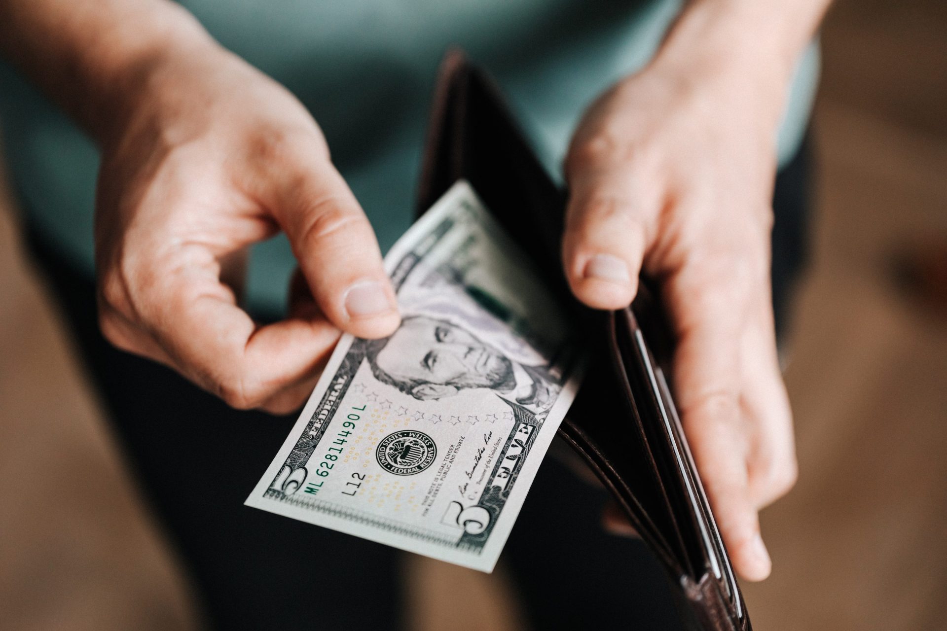5 Things To Know About Checking Accounts Brittany Corporation