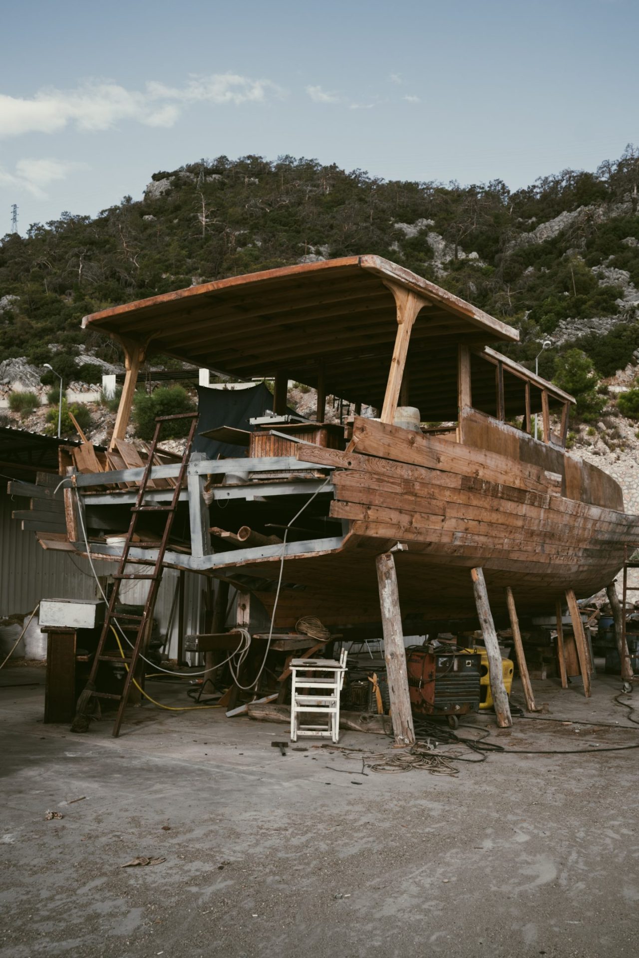 Photo of shipwreck in a beach