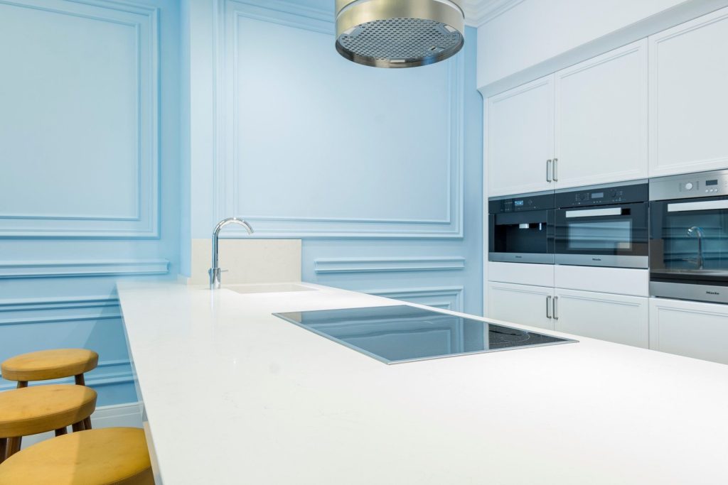 What are the installation charges for quartz countertops