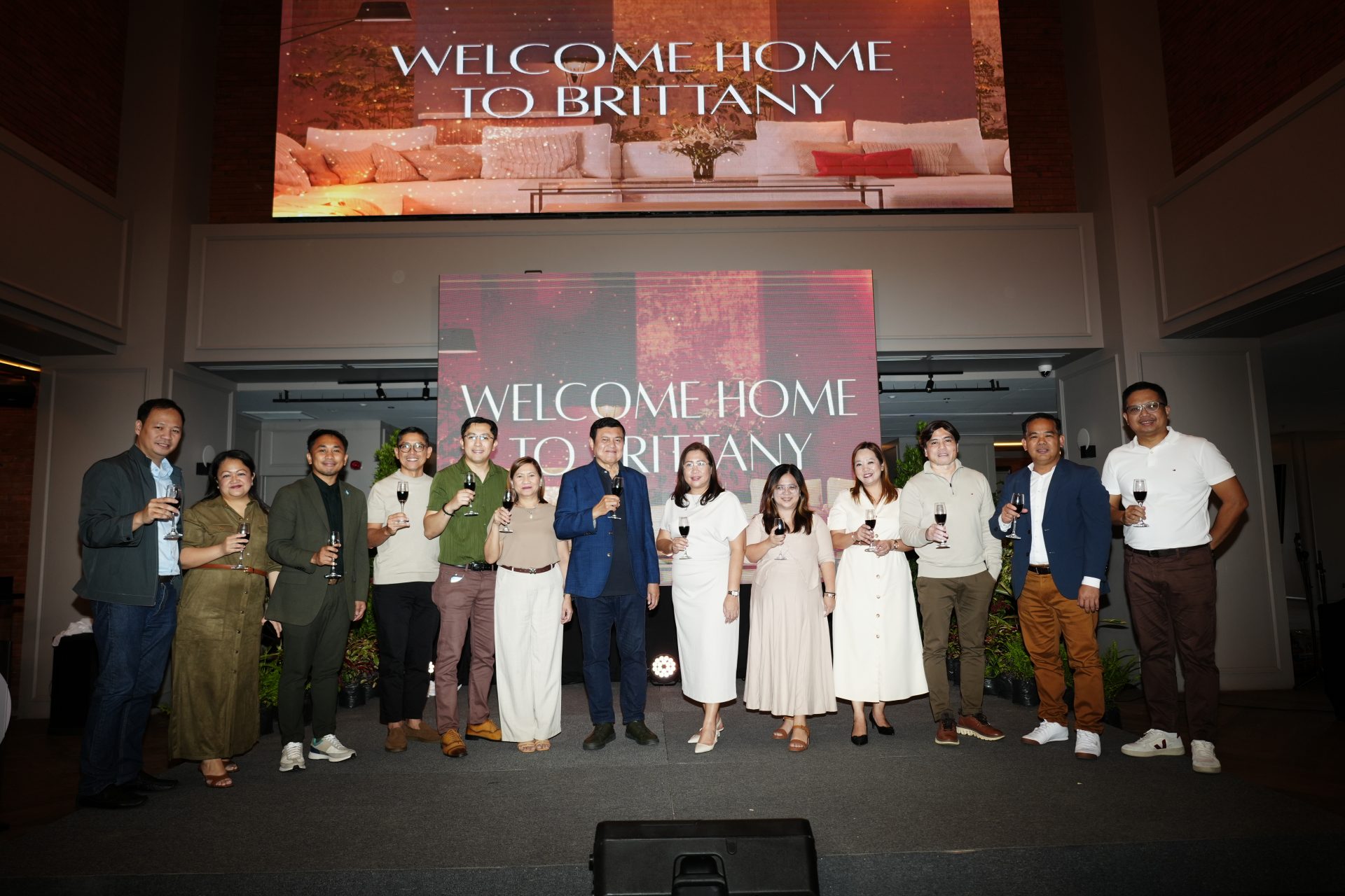 Chairman MBV and group heads giving a toast for the success of the launched projects.